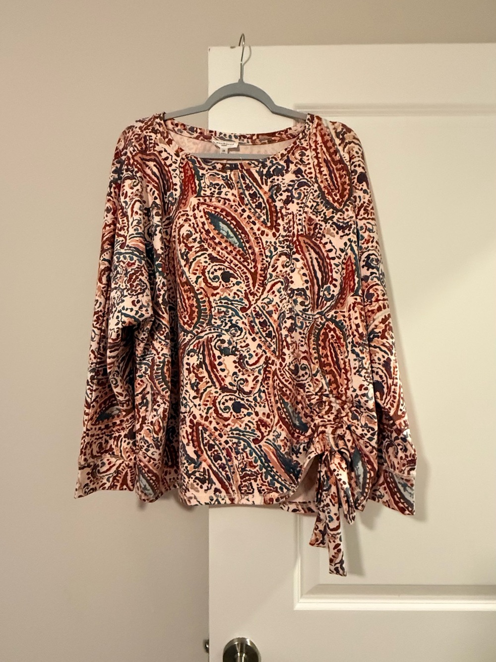 🔥$10 FINAL PRICE🔥 Westbound Paisley Print Long Sleeve Blouse Side Tie Waist❤️